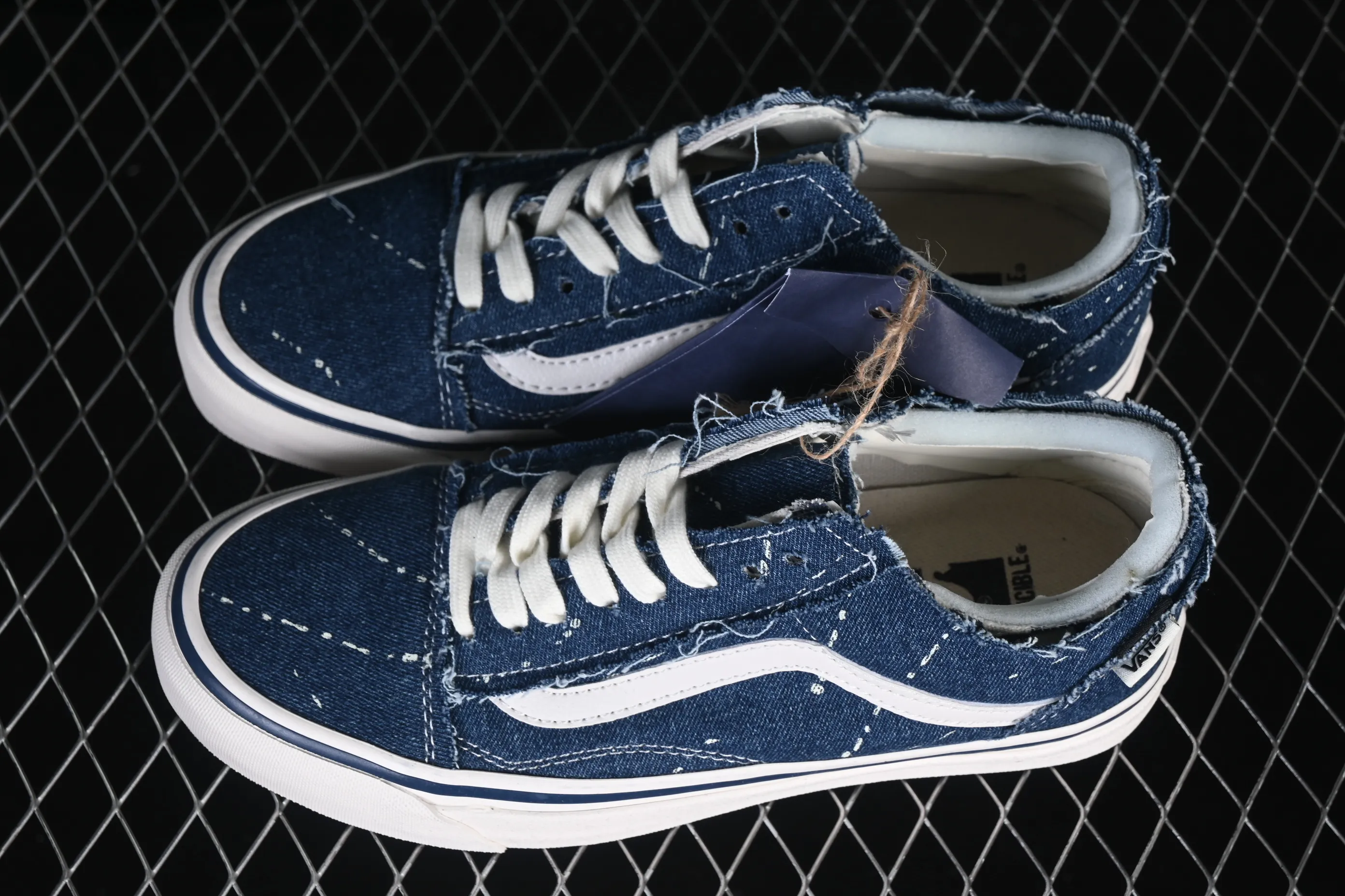 All categories Vans Vans series Vans Low Vans low top Vans Old Skool Frayed Vans low-top casual skateboard shoes VN000E9HGTL